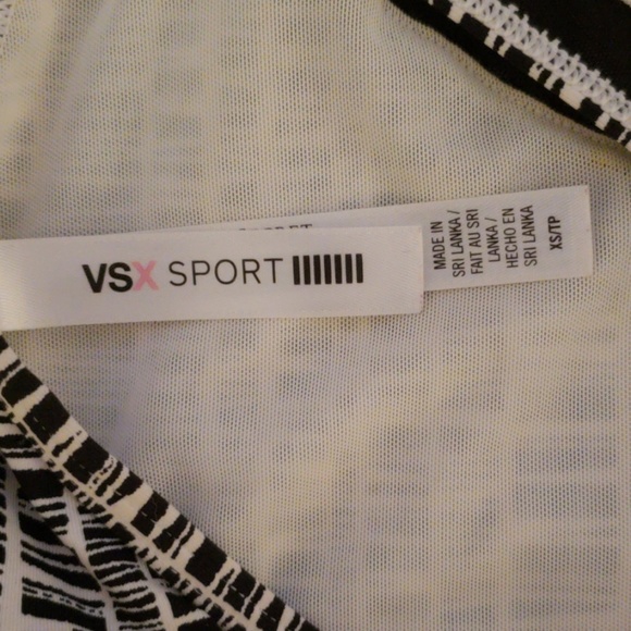 Victoria Secret Sports Bra - Picture 3 of 4